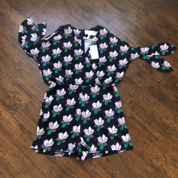 Mare Mare Laj Cold Shoulder Lotus Printed Jumpsuit - Picture 4 of 8